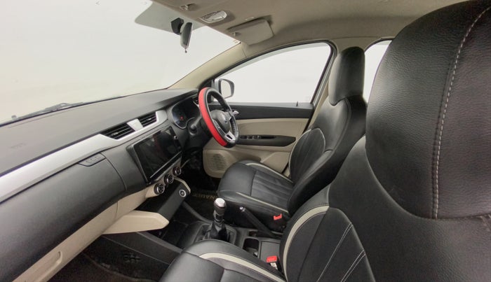 2019 Renault TRIBER RXZ, Petrol, Manual, 35,996 km, Right Side Front Door Cabin