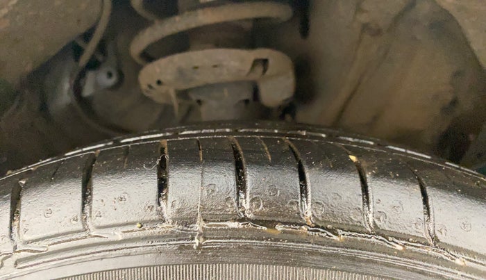 2022 KIA SELTOS HTK 1.5 PETROL, Petrol, Manual, 21,952 km, Right Front Tyre Tread