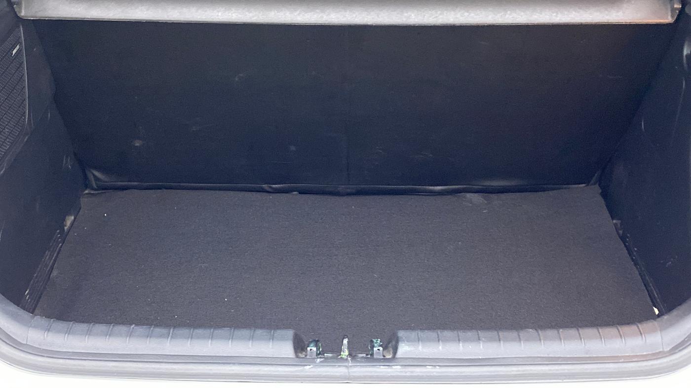 2022 Hyundai NEW I20 ASTA (O) 1.2 MT, Petrol, Manual, 19,783 km, Boot Inside