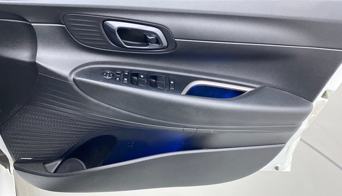 2022 Hyundai NEW I20 ASTA (O) 1.2 MT, Petrol, Manual, 19,783 km, Driver Side Door Panels Control