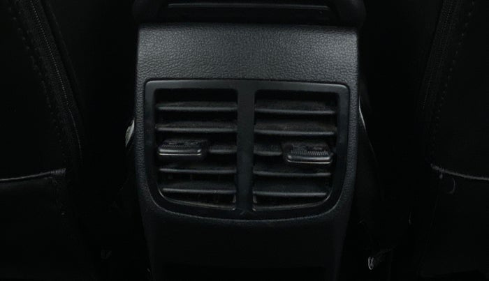 2022 Hyundai NEW I20 ASTA (O) 1.2 MT, Petrol, Manual, 19,783 km, Rear AC Vents