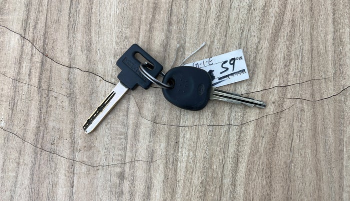 2014 Hyundai i10 MAGNA 1.1, Petrol, Manual, 65,308 km, Key Close Up