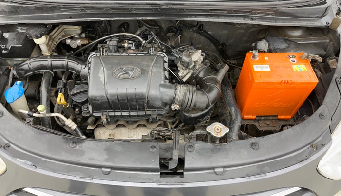 2014 Hyundai i10 MAGNA 1.1, Petrol, Manual, 65,308 km, Engine View