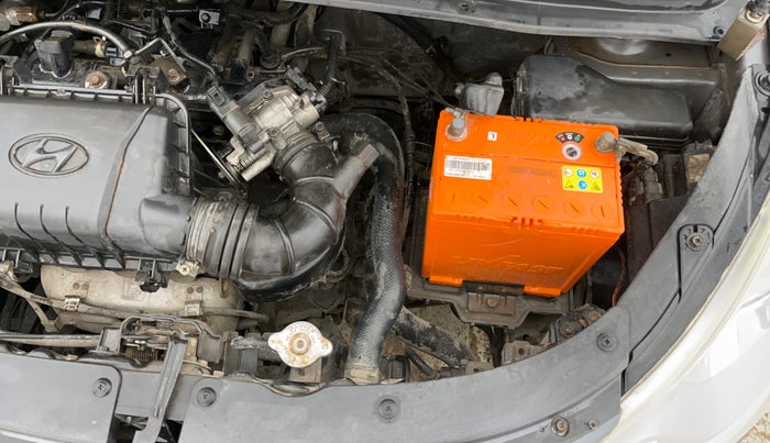 2014 Hyundai i10 MAGNA 1.1, Petrol, Manual, 65,308 km, Engine View - Left