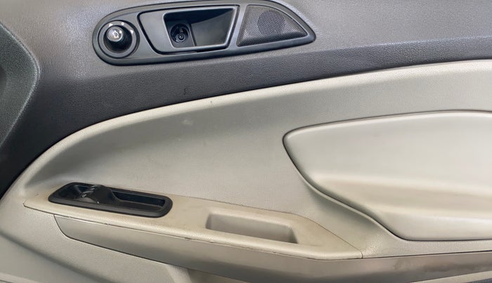 2015 Ford Ecosport AMBIENTE 1.5L PETROL, Petrol, Manual, 45,230 km, Driver Side Door Panels Control