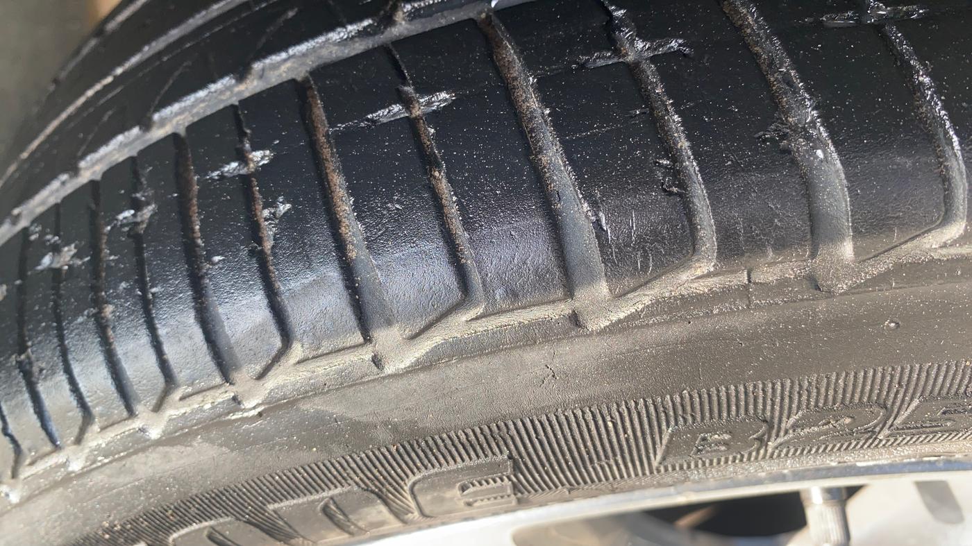 2023 Tata TIGOR XZ PLUS PETROL, Petrol, Manual, 77,783 km, Left Front Tyre Tread
