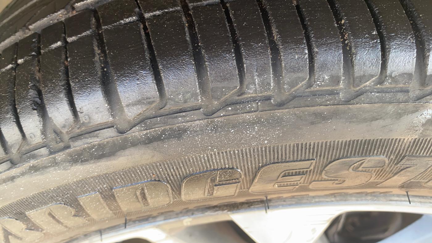 2023 Tata TIGOR XZ PLUS PETROL, Petrol, Manual, 77,783 km, Right Front Tyre Tread