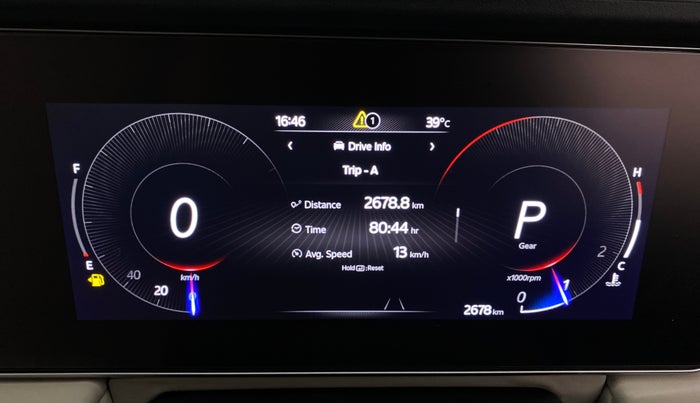 2024 Mahindra XUV700 AX 7 Luxury Pack Petrol AT 6 STR, Petrol, Automatic, 2,678 km, Odometer Image