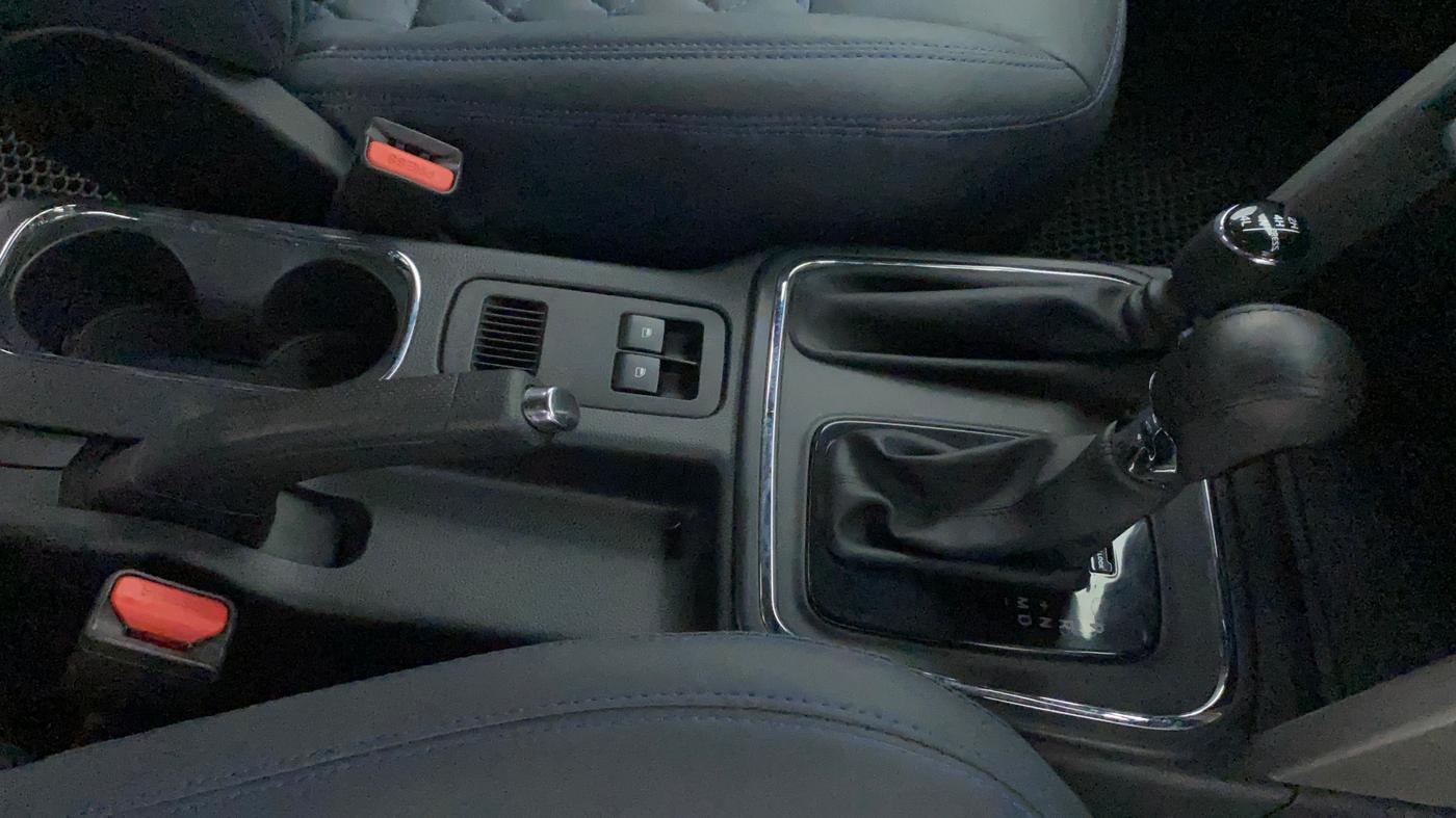 2021 Mahindra Thar LX D 4WD AT CONVERTIBLE, Diesel, Automatic, 8,196 km, Gear Lever