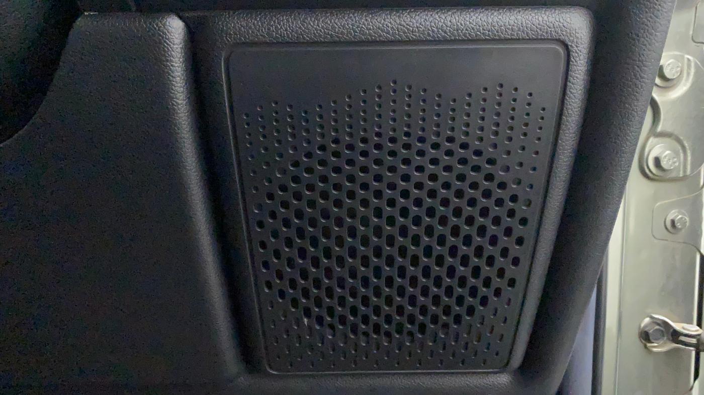 2021 Mahindra Thar LX D 4WD AT CONVERTIBLE, Diesel, Automatic, 8,196 km, Speaker