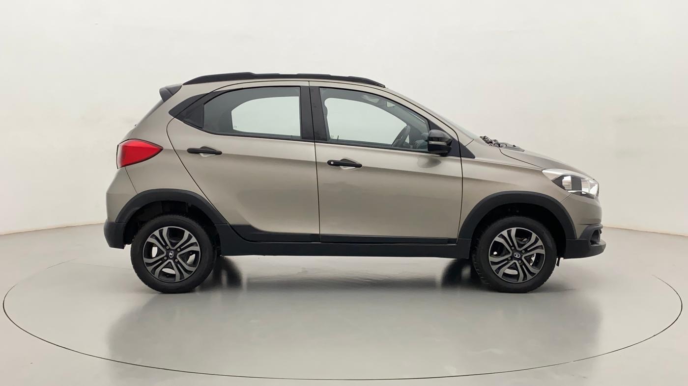 2018 Tata TIAGO NRG PETROL, Petrol, Manual, 10,552 km, Right Side View
