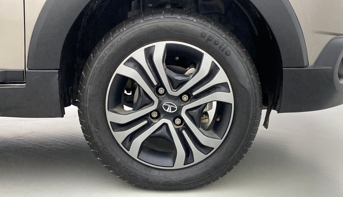 2018 Tata TIAGO NRG PETROL, Petrol, Manual, 10,552 km, Right Front Wheel