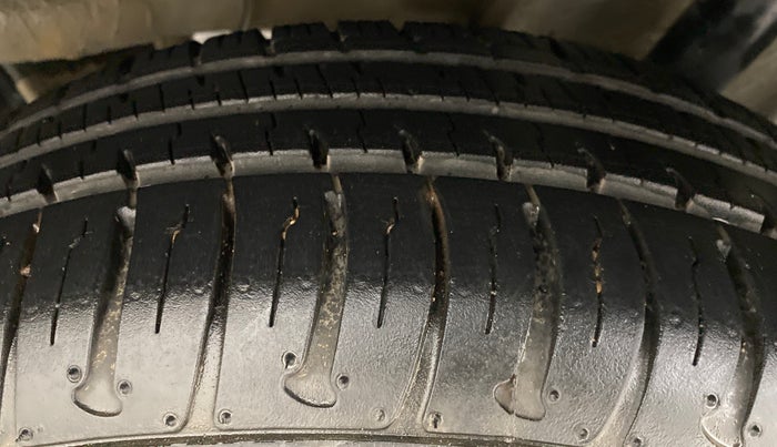 2018 Tata TIAGO NRG PETROL, Petrol, Manual, 10,552 km, Left Rear Tyre Tread