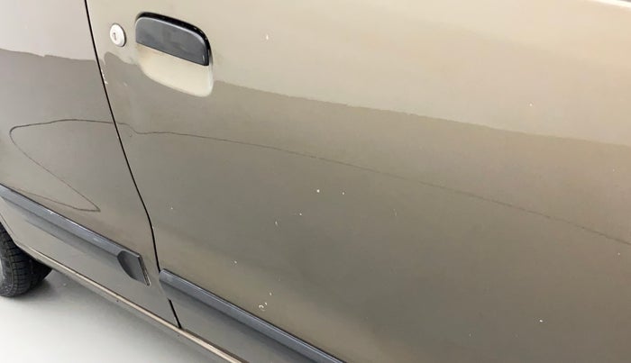 2017 Maruti Wagon R 1.0 LXI CNG, CNG, Manual, 70,007 km, Driver-side door - Paint has faded