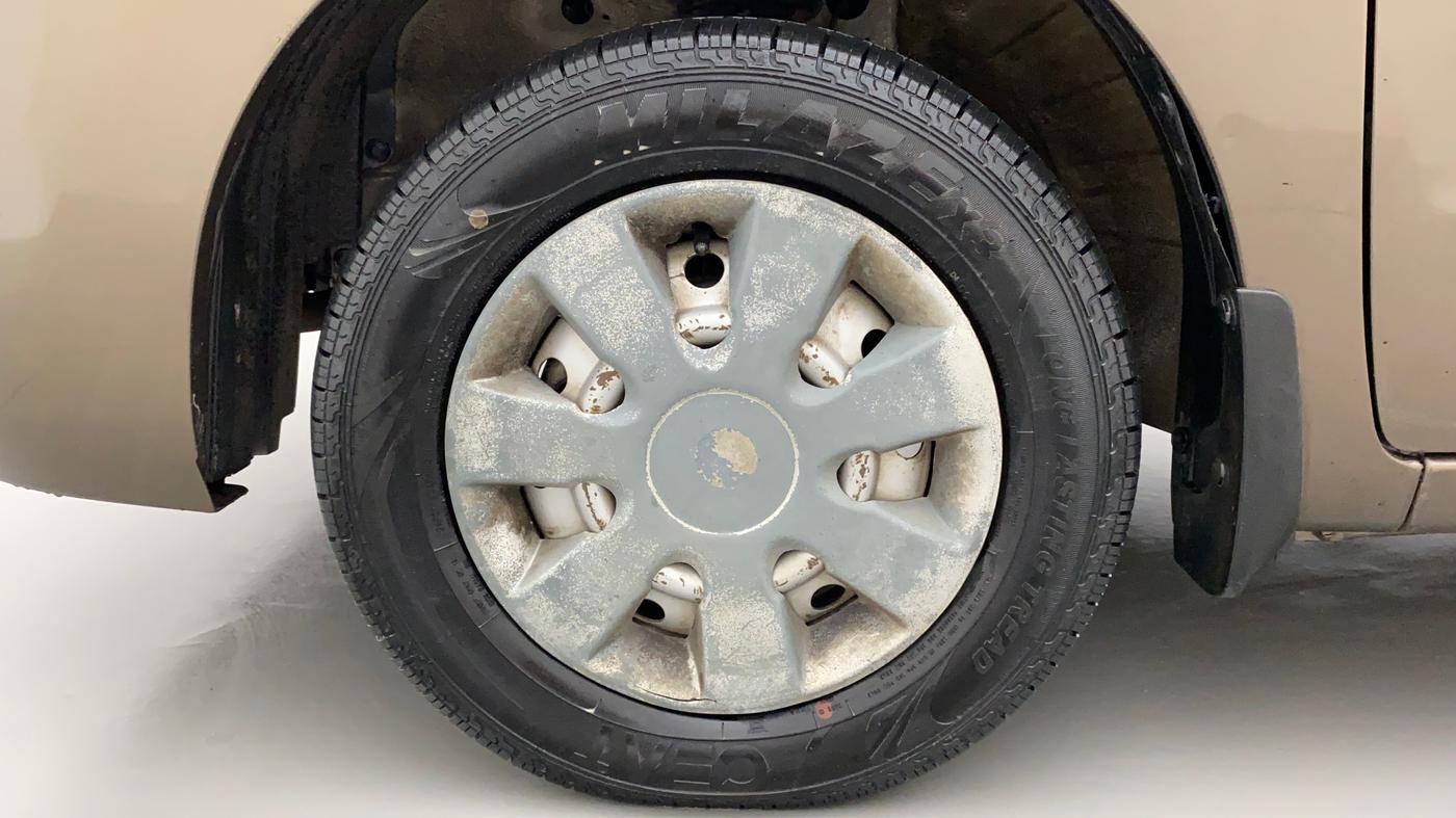 2017 Maruti Wagon R 1.0 LXI CNG, CNG, Manual, 70,007 km, Left Front Wheel