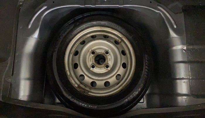 2014 Hyundai i10 MAGNA 1.1, Petrol, Manual, 33,275 km, Spare Tyre