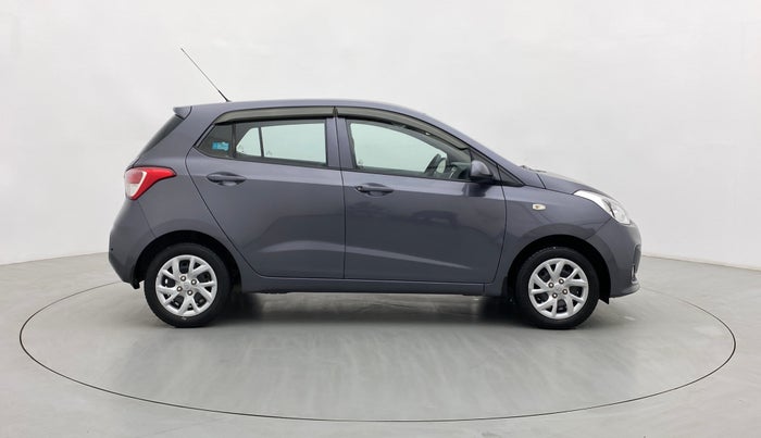 2017 Hyundai Grand i10 SPORTZ 1.2 KAPPA VTVT, Petrol, Manual, 36,038 km, Right Side View