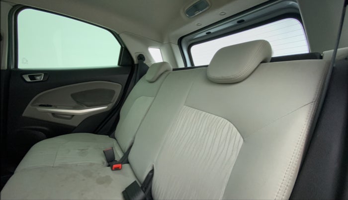 2016 Ford Ecosport 1.5 TITANIUM TI VCT AT, Petrol, Automatic, 39,311 km, Right Side Rear Door Cabin