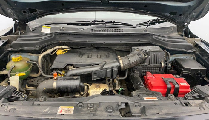 2019 Mahindra XUV300 W6 1.2 PETROL, Petrol, Manual, 72,860 km, Engine View