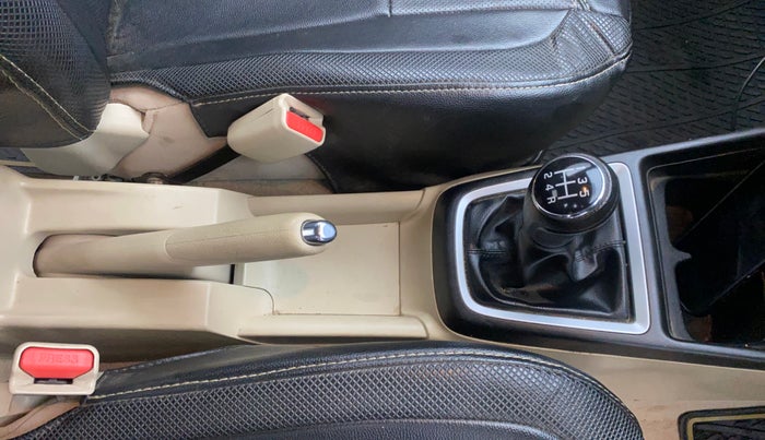 2019 Maruti Dzire ZXI, Petrol, Manual, 39,536 km, Gear Lever