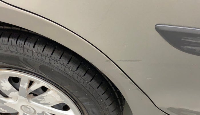 2015 Maruti Swift Dzire VXI, Petrol, Manual, 65,480 km, Right quarter panel - Minor scratches
