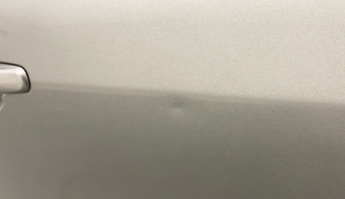 2015 Maruti Swift Dzire VXI, Petrol, Manual, 65,480 km, Right rear door - Slightly dented