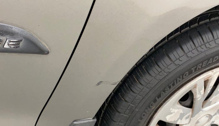 2015 Maruti Swift Dzire VXI, Petrol, Manual, 65,480 km, Right fender - Minor scratches
