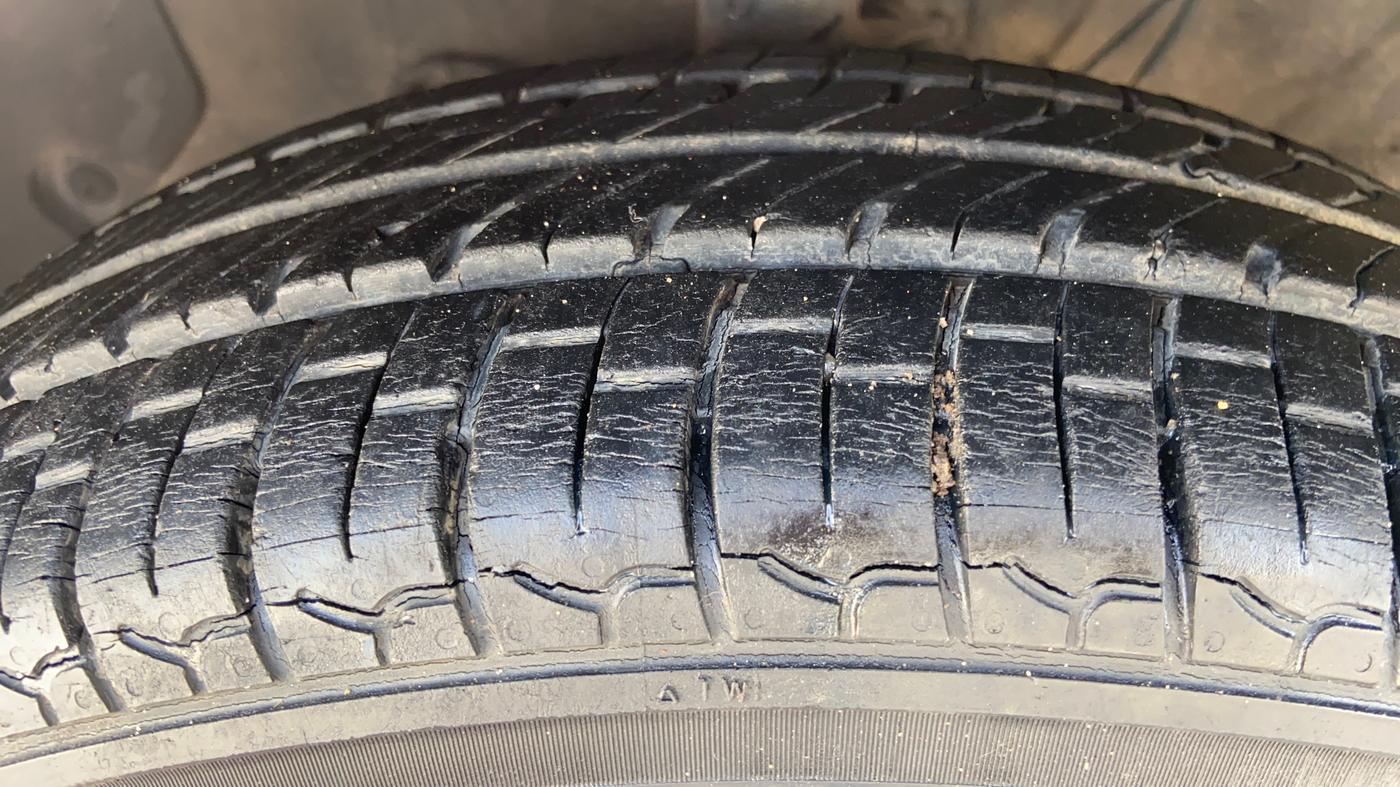 2019 Hyundai NEW SANTRO SPORTZ AMT, Petrol, Automatic, 16,913 km, Left Front Tyre Tread
