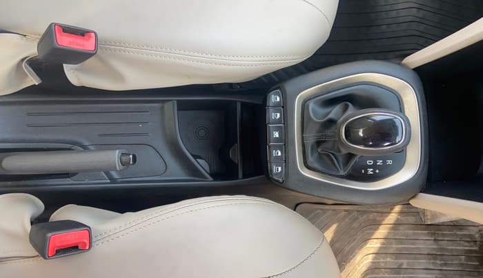 2019 Hyundai NEW SANTRO SPORTZ AMT, Petrol, Automatic, 16,913 km, Gear Lever
