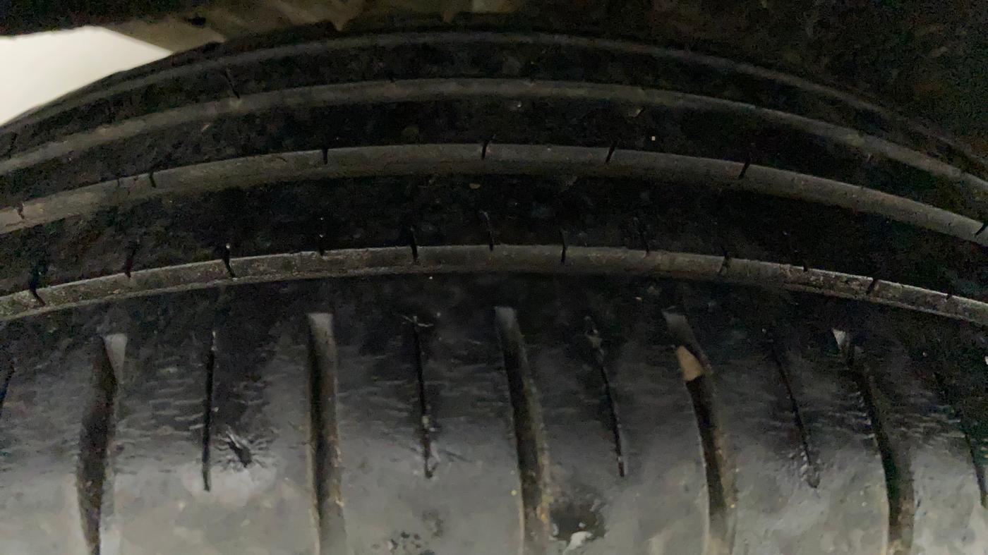 2020 Maruti Baleno ZETA PETROL 1.2, Petrol, Manual, 59,660 km, Right Rear Tyre Tread