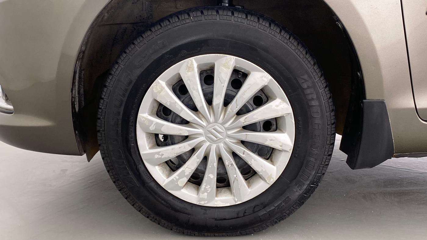 2016 Maruti Swift Dzire VXI, Petrol, Manual, 86,099 km, Left Front Wheel