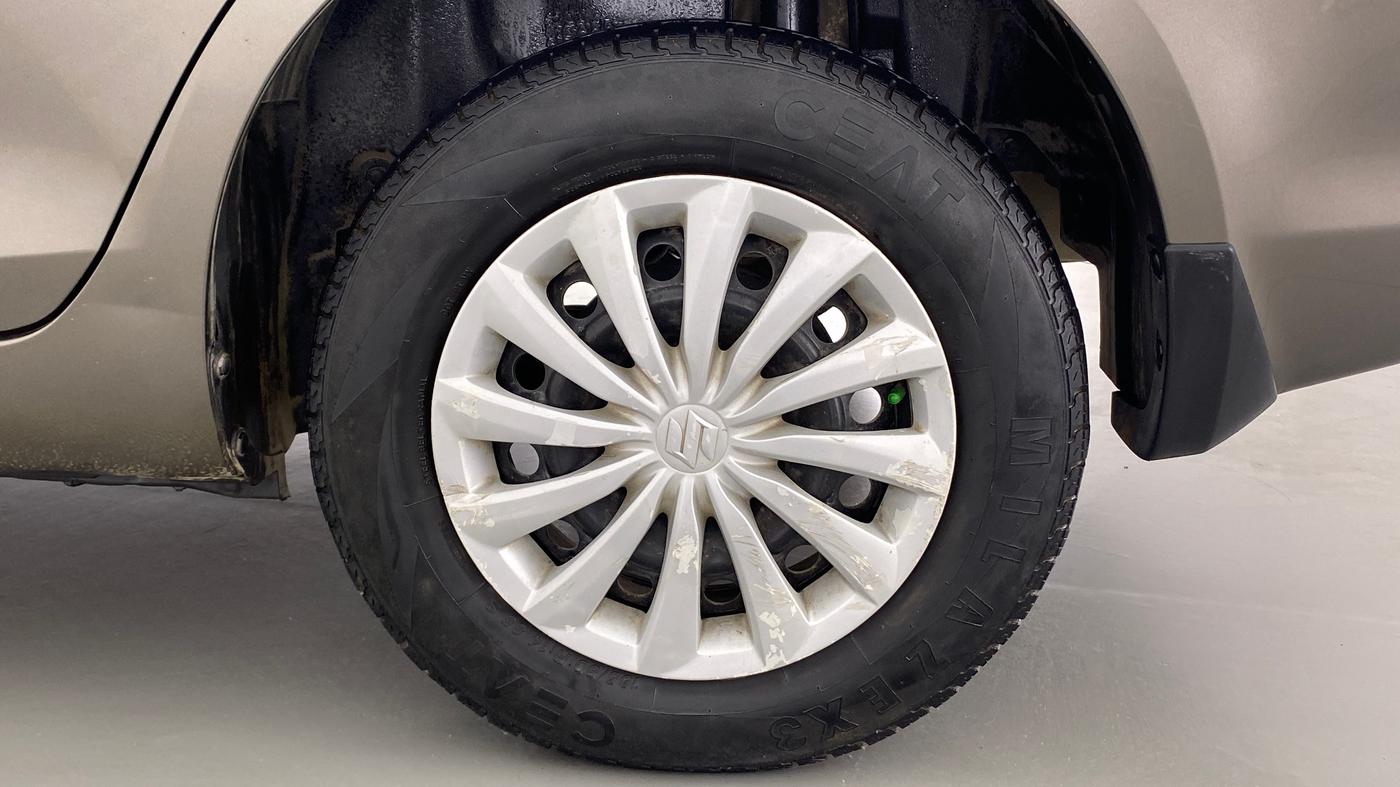 2016 Maruti Swift Dzire VXI, Petrol, Manual, 86,099 km, Left Rear Wheel