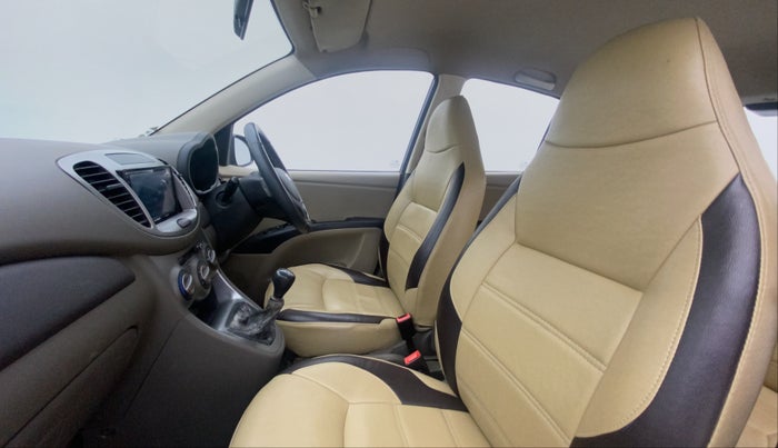 2013 Hyundai i10 MAGNA 1.2, Petrol, Manual, 38,141 km, Right Side Front Door Cabin