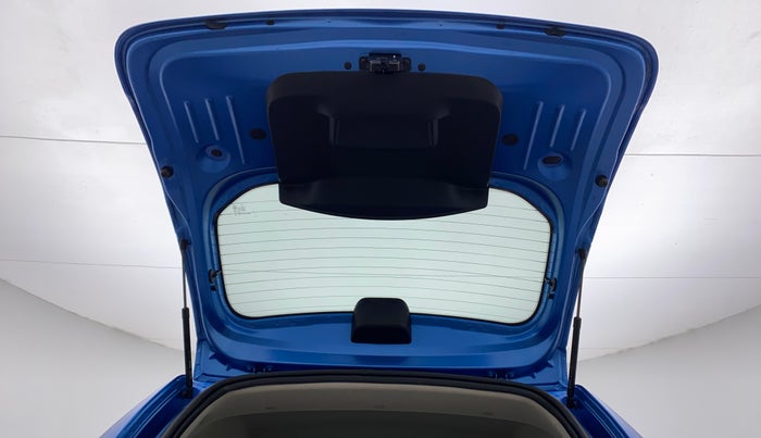 2020 Renault Duster RXS 1.5 PETROL MT, Petrol, Manual, 12,553 km, Boot Door Open