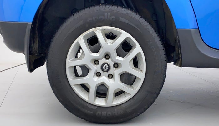 2020 Renault Duster RXS 1.5 PETROL MT, Petrol, Manual, 12,553 km, Right Rear Wheel