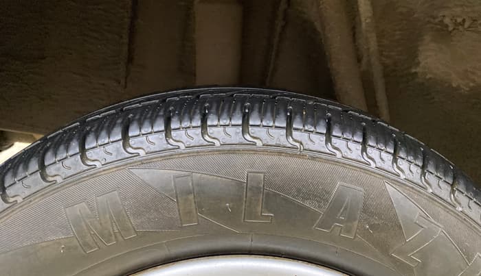 2016 Renault Kwid RXT 0.8, Petrol, Manual, 52,504 km, Right Rear Tyre Tread