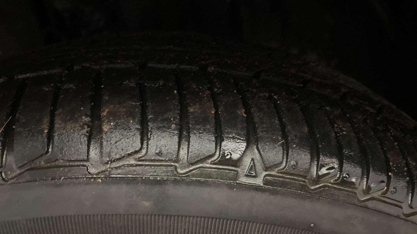 2022 Tata Tiago XZA PLUS PETROL, Petrol, Automatic, 13,693 km, Left Front Tyre Tread