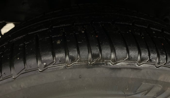 2022 Tata Tiago XZA PLUS PETROL, Petrol, Automatic, 13,693 km, Right Rear Tyre Tread