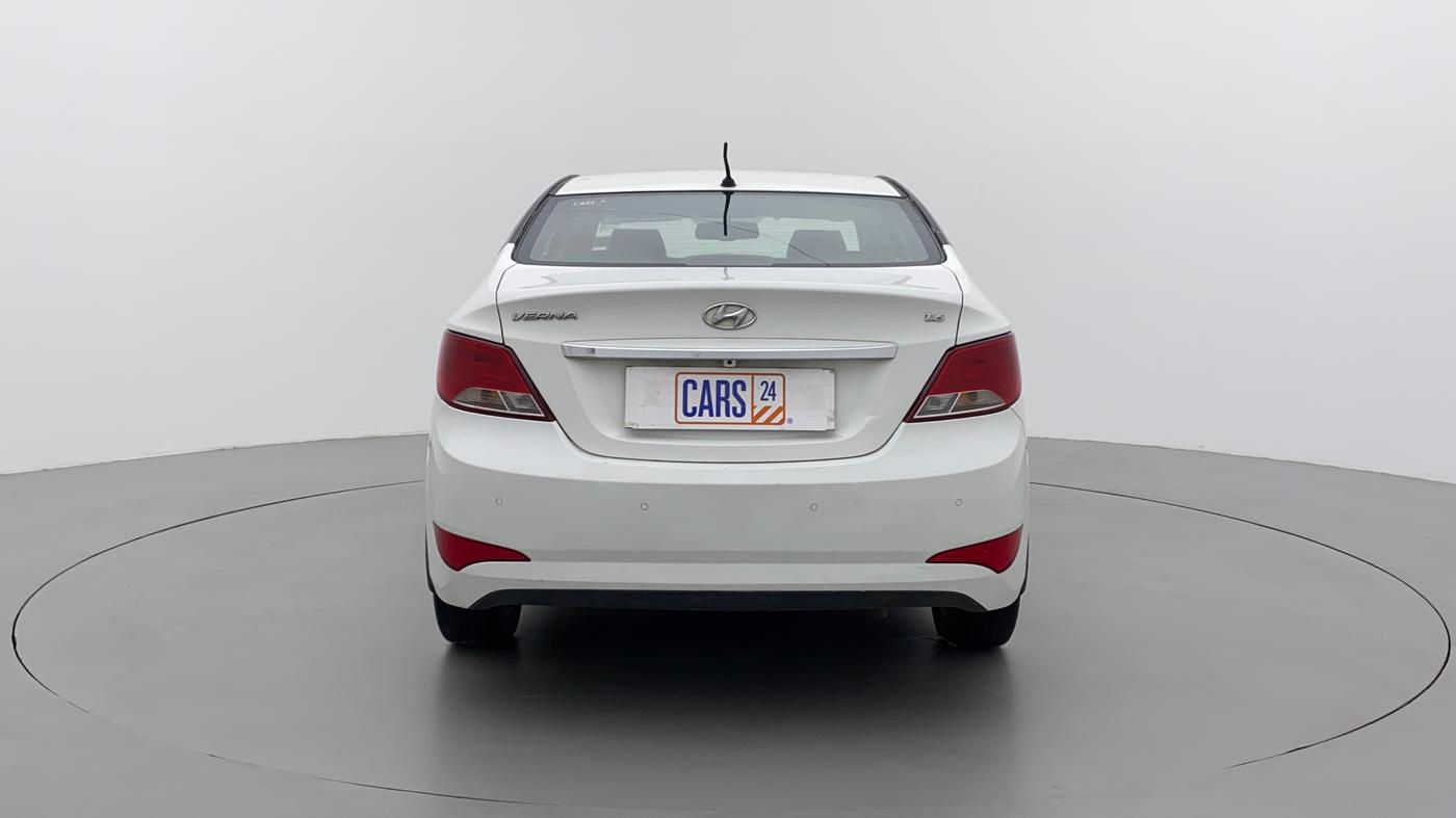 2015 Hyundai Verna FLUIDIC 4S 1.6 VTVT S, Petrol, Manual, 74,294 km, Back/Rear