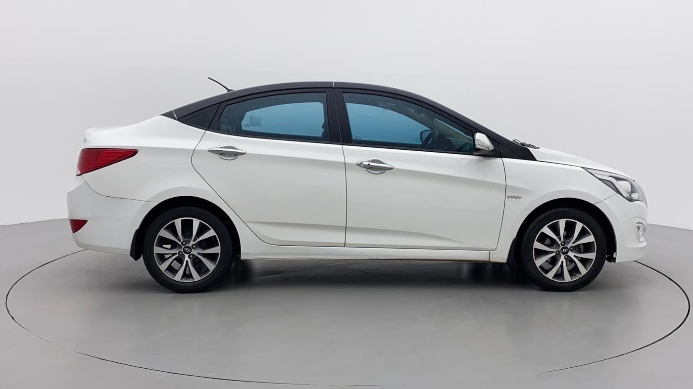 2015 Hyundai Verna FLUIDIC 4S 1.6 VTVT S, Petrol, Manual, 74,294 km, Right Side View