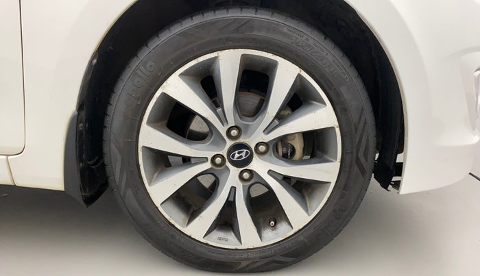 2015 Hyundai Verna FLUIDIC 4S 1.6 VTVT S, Petrol, Manual, 74,294 km, Right Front Wheel