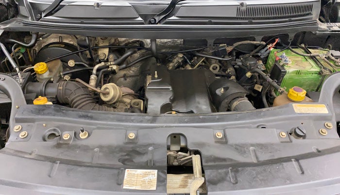 2017 Mahindra TUV300 T8, Diesel, Manual, 66,519 km, Open Bonet