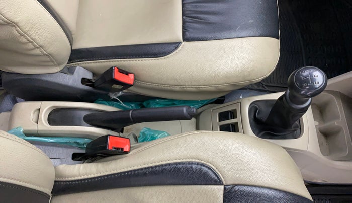 2020 Maruti Alto VXI, Petrol, Manual, 89,414 km, Gear Lever
