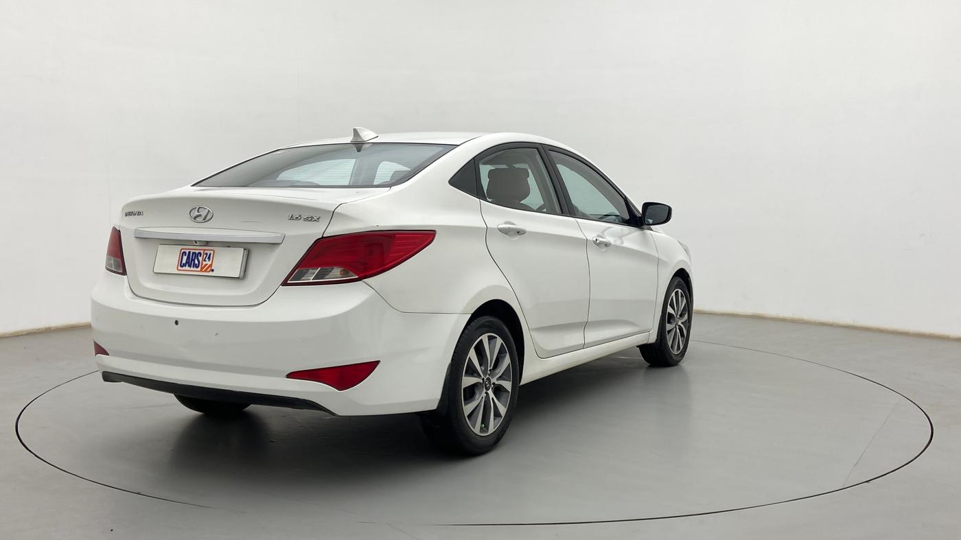 2016 Hyundai Verna 1.6 VTVT SX AT, Petrol, Automatic, 89,098 km, Right Back Diagonal
