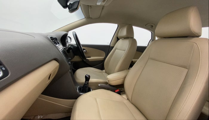 2018 Volkswagen Vento HIGHLINE DIESEL 1.5, Diesel, Manual, 97,010 km, Right Side Front Door Cabin