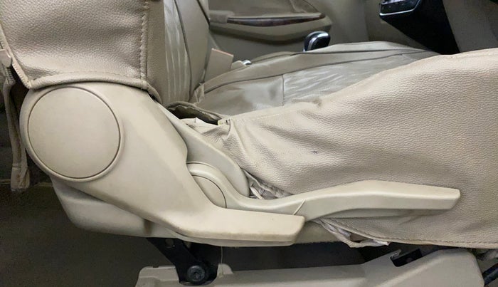 2017 Maruti Dzire ZXI PLUS AMT, Petrol, Automatic, 1,22,322 km, Driver Side Adjustment Panel