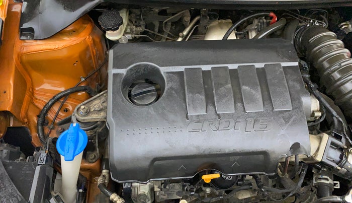 2018 Hyundai Elite i20 ASTA 1.4 CRDI, Diesel, Manual, 1,18,645 km, Engine View - Right