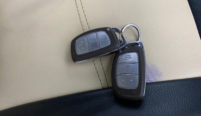 2018 Hyundai Elite i20 ASTA 1.4 CRDI, Diesel, Manual, 1,18,645 km, Key Close Up