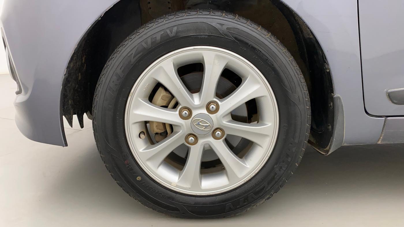 2015 Hyundai Grand i10 ASTA AT 1.2 KAPPA VTVT, Petrol, Automatic, 60,942 km, Left Front Wheel