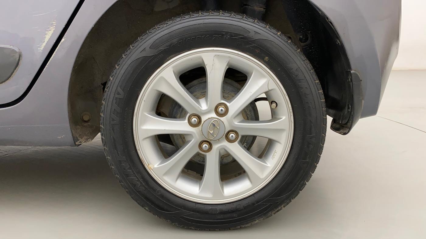 2015 Hyundai Grand i10 ASTA AT 1.2 KAPPA VTVT, Petrol, Automatic, 60,942 km, Left Rear Wheel